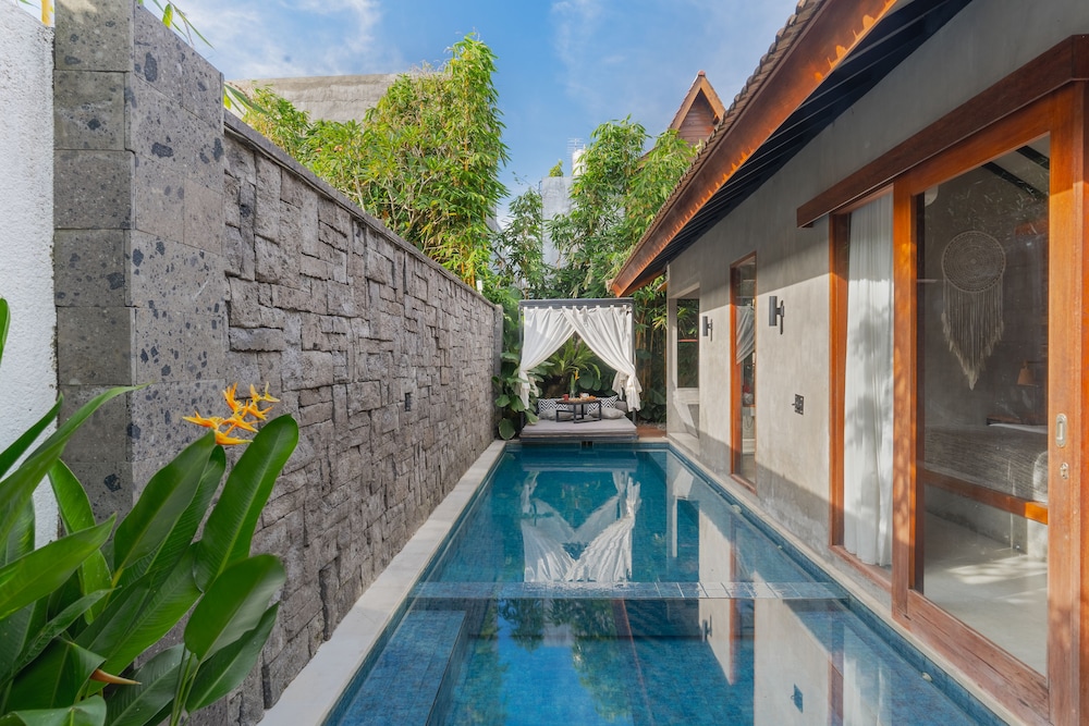 Vinna Villa Seminyak 23/50