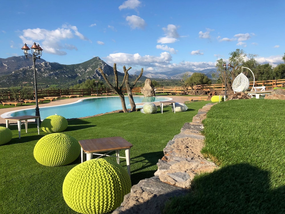 Agriturismo S'ozzastru 40/50