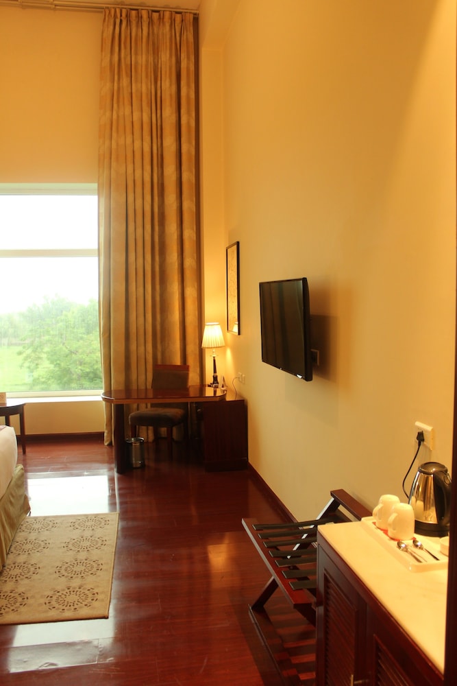 Ramada by Wyndham Jaipur Jaisinghpura 37/59