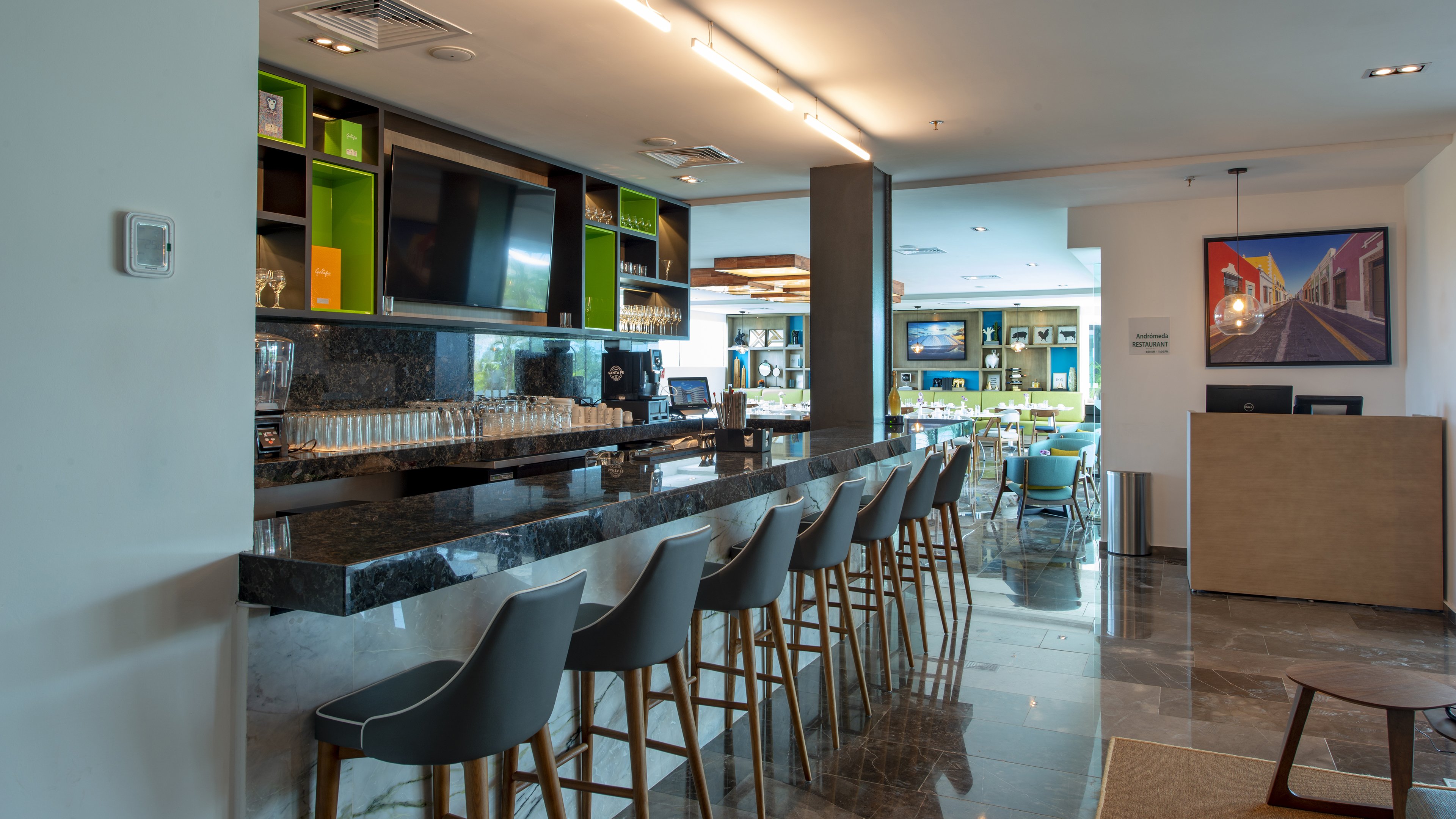 Holiday Inn and Suites Merida La Isla 22/34