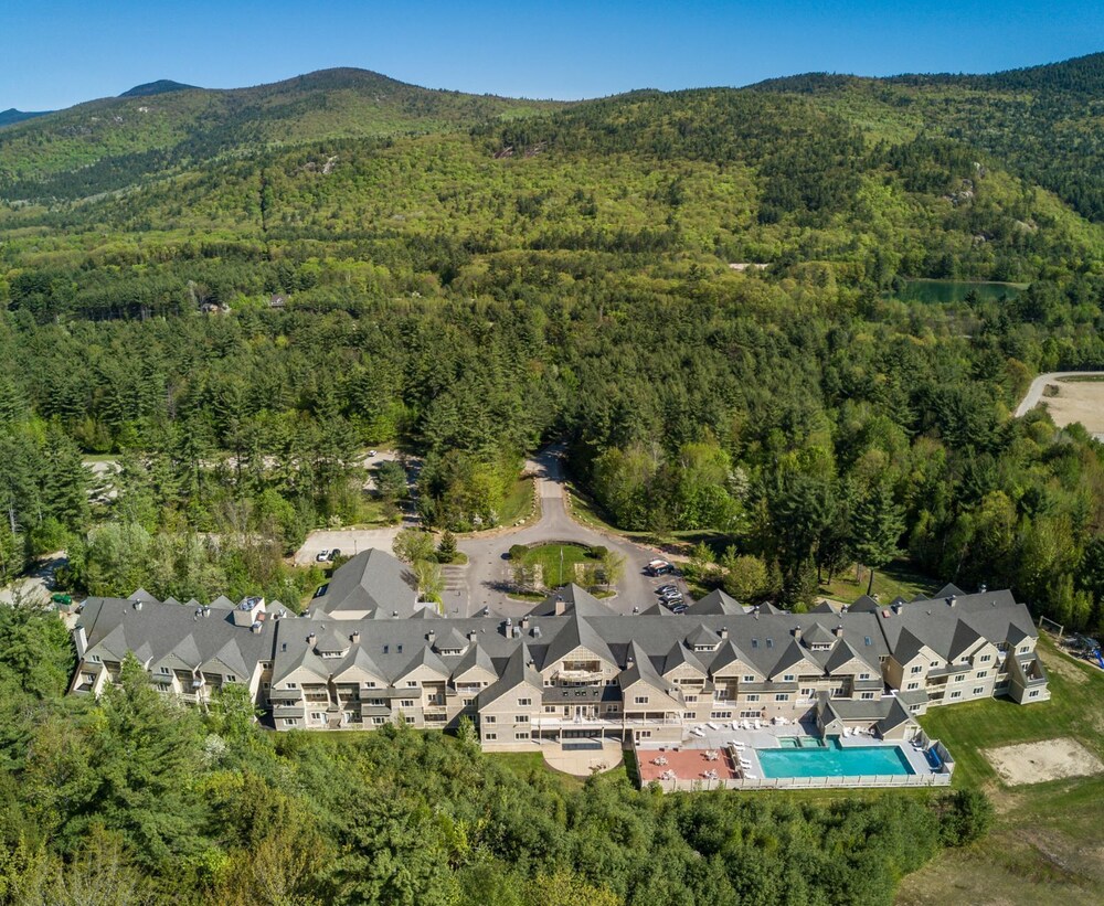 Grand Summit Hotel At Attitash 59/64