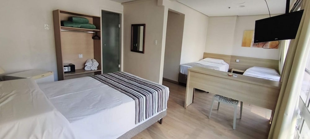 FAMILY, DOUBLE AND TWIN BEDS