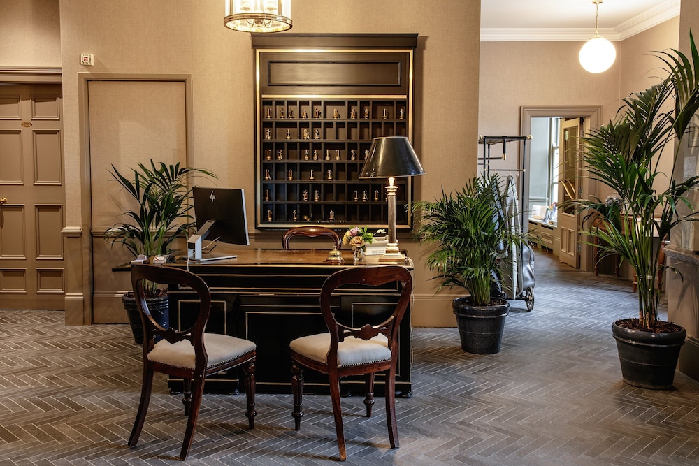 Pembroke Townhouse 36/42