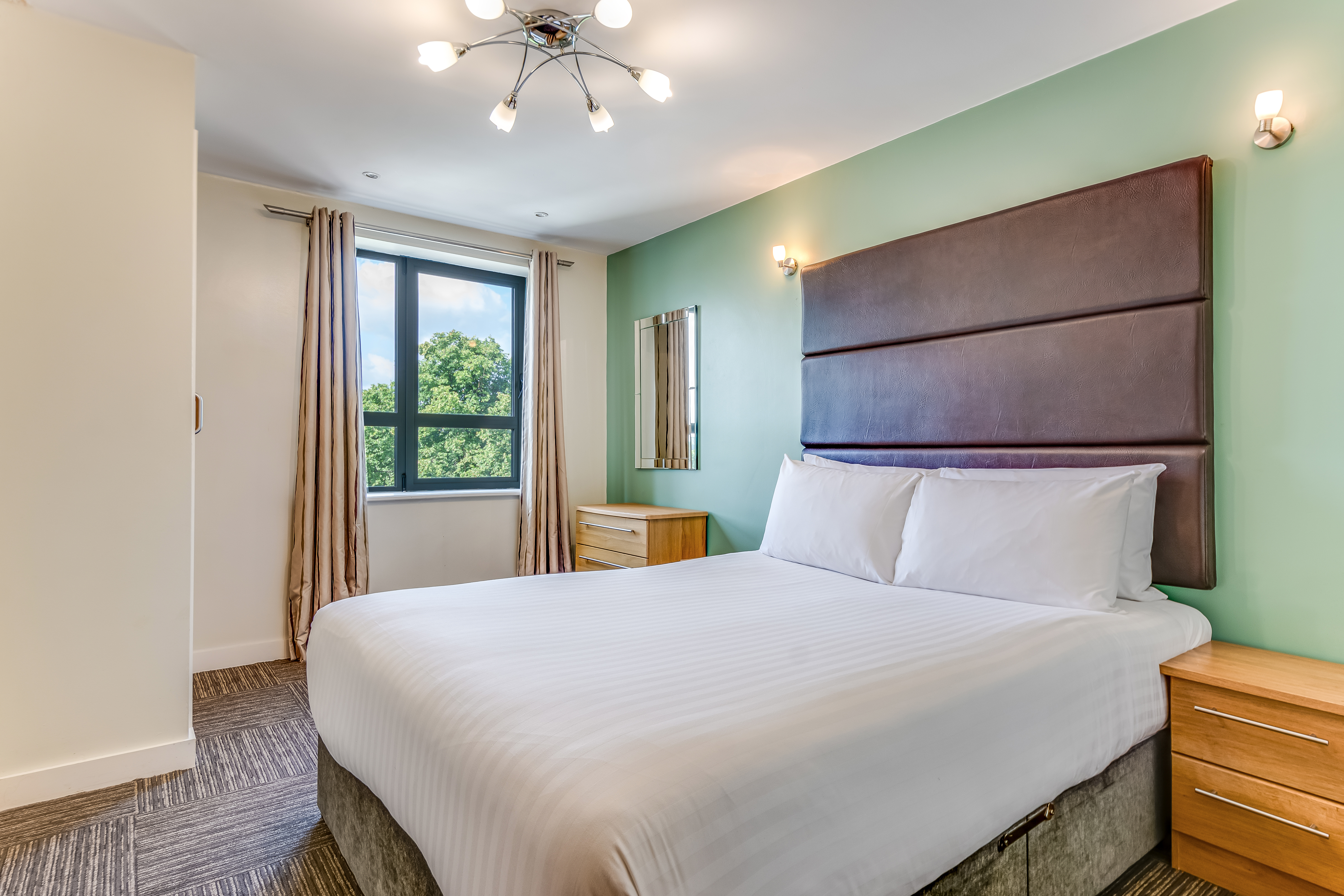 2 BEDROOMS, LIBERTY, SUITE