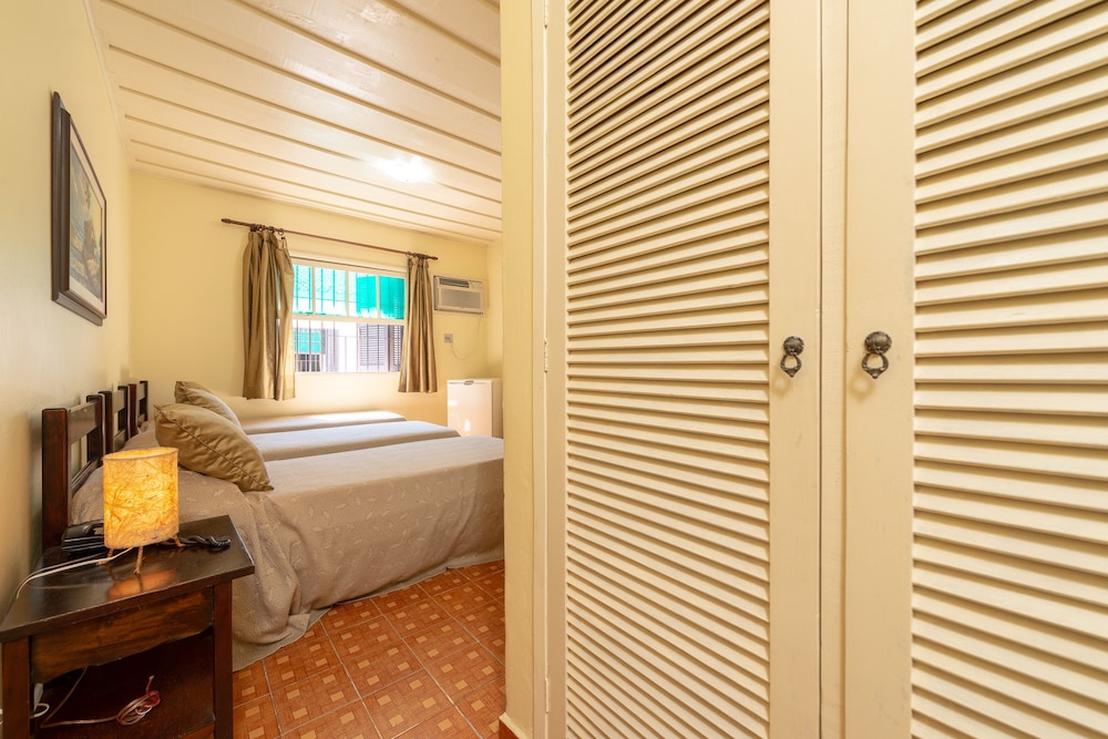 Hotel Saveiros 30/70