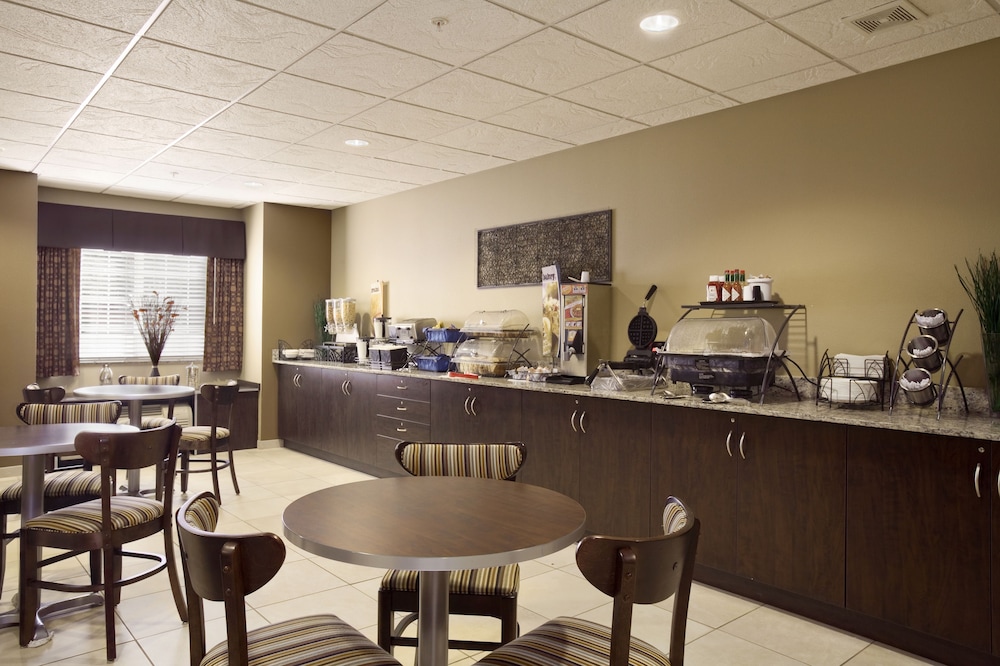 Microtel Inn Suites By Wyndham Sidney 22/25