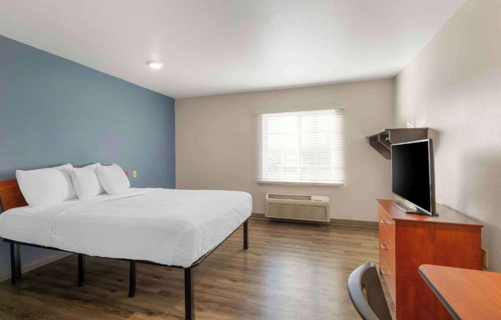 Studio 6 Extended Stay Birmingham Pelham AL 21/44