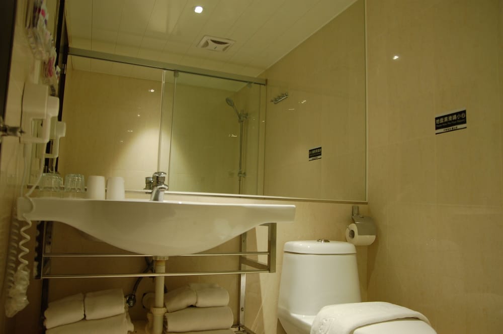 Hub Hotel Kaosiung Yisin Branch 45/50