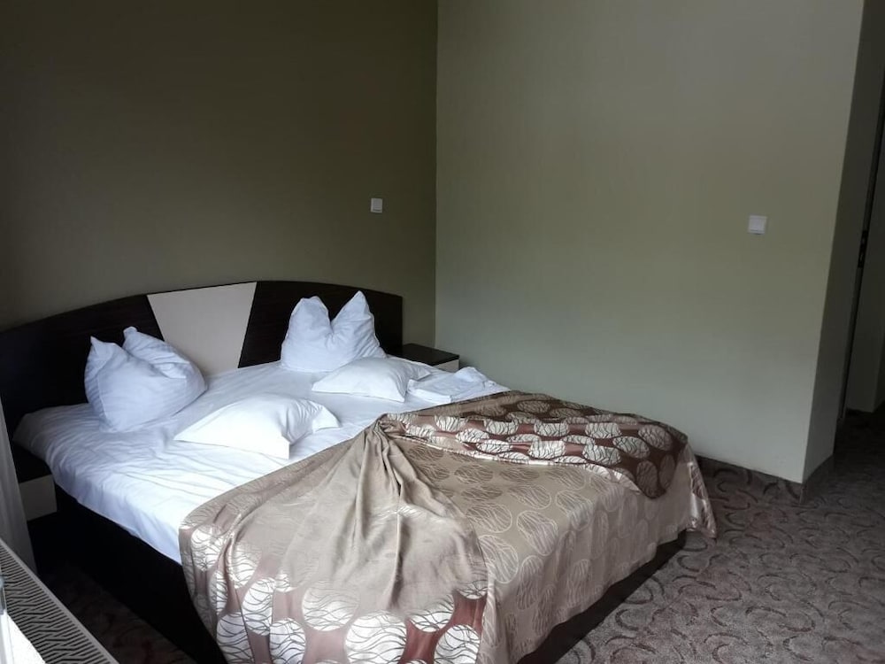 Hotel Iri 20/63