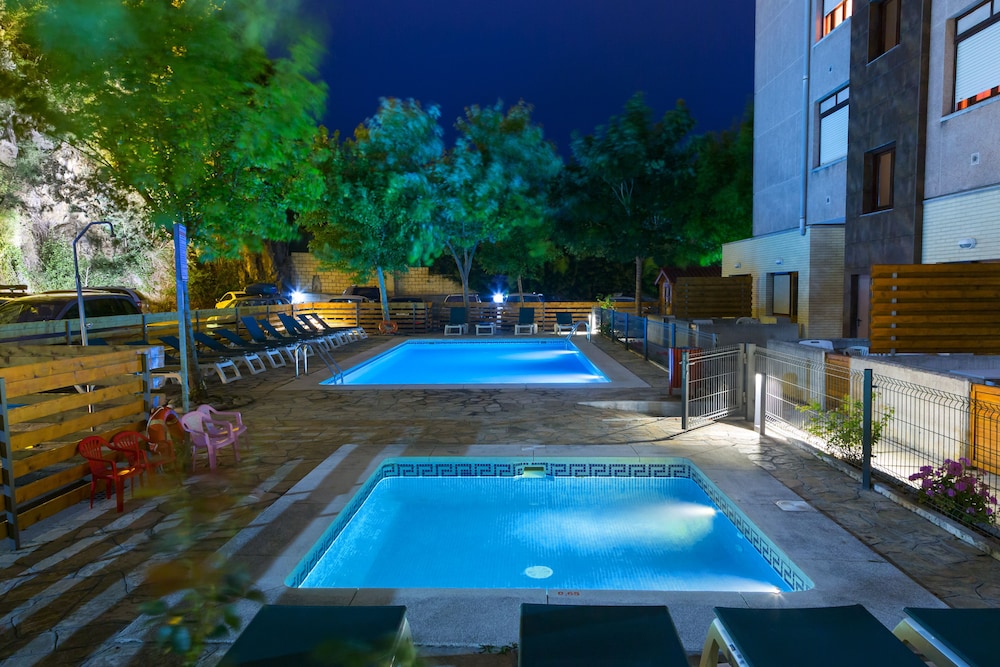 Hotel Los Arces 41/68