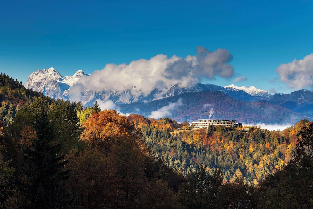 Kempinski Hotel Berchtesgaden 64/70