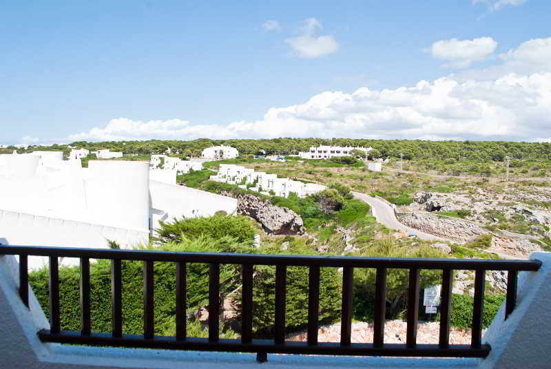 APARTAMENTOS ES BRUCS CALA MORELL 31/41