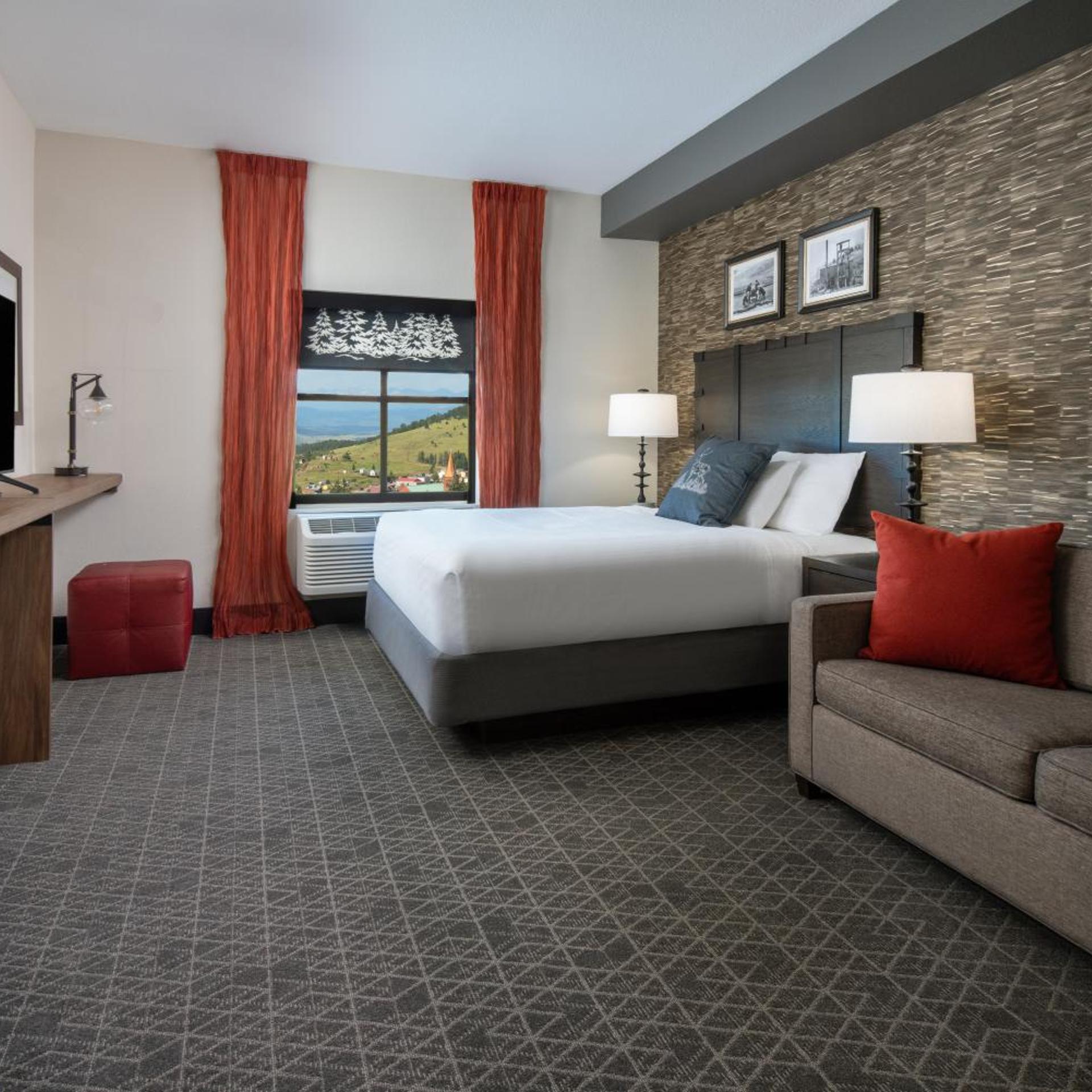 Gold, Standard, Queen Bed