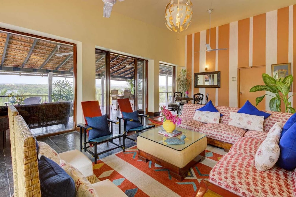 CASA COLVALE 33/50