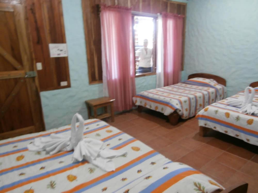 Hotel El Amanecer 5/39