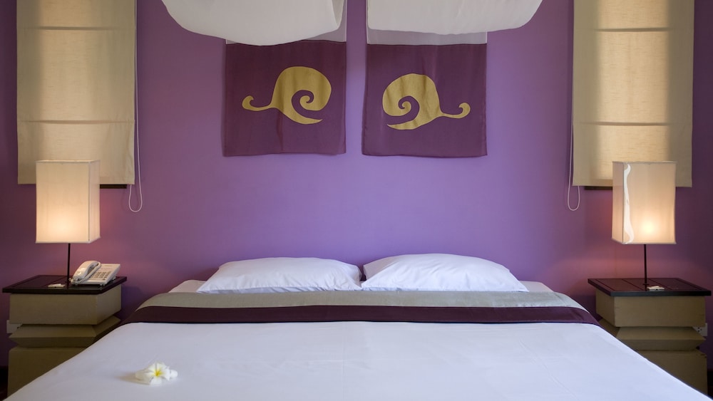 SUITE, SEA VIEW