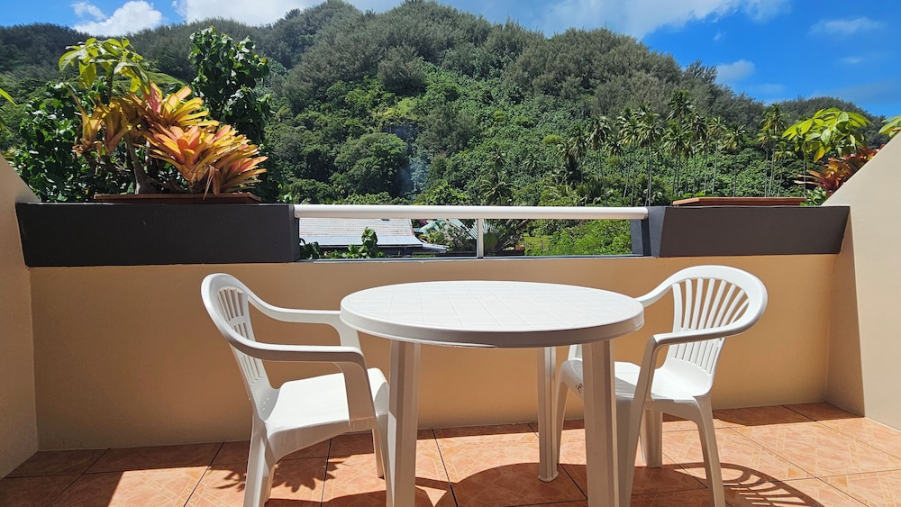 Hotel Hibiscus 58/75