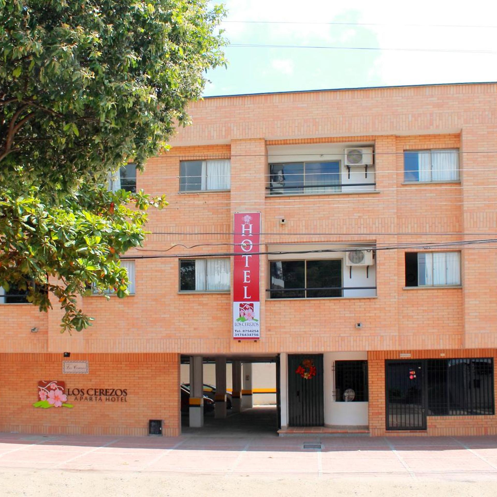 Aparta Hotel Los Cerezos 3/50
