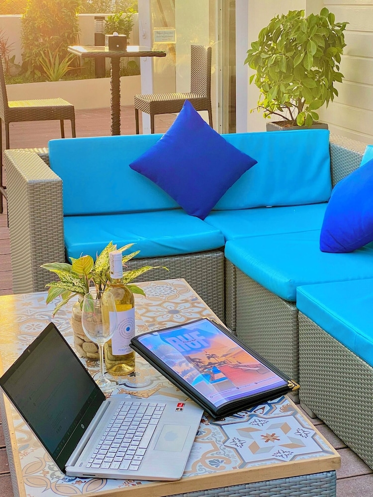 Ferra Premier Boracay by JG 37/62