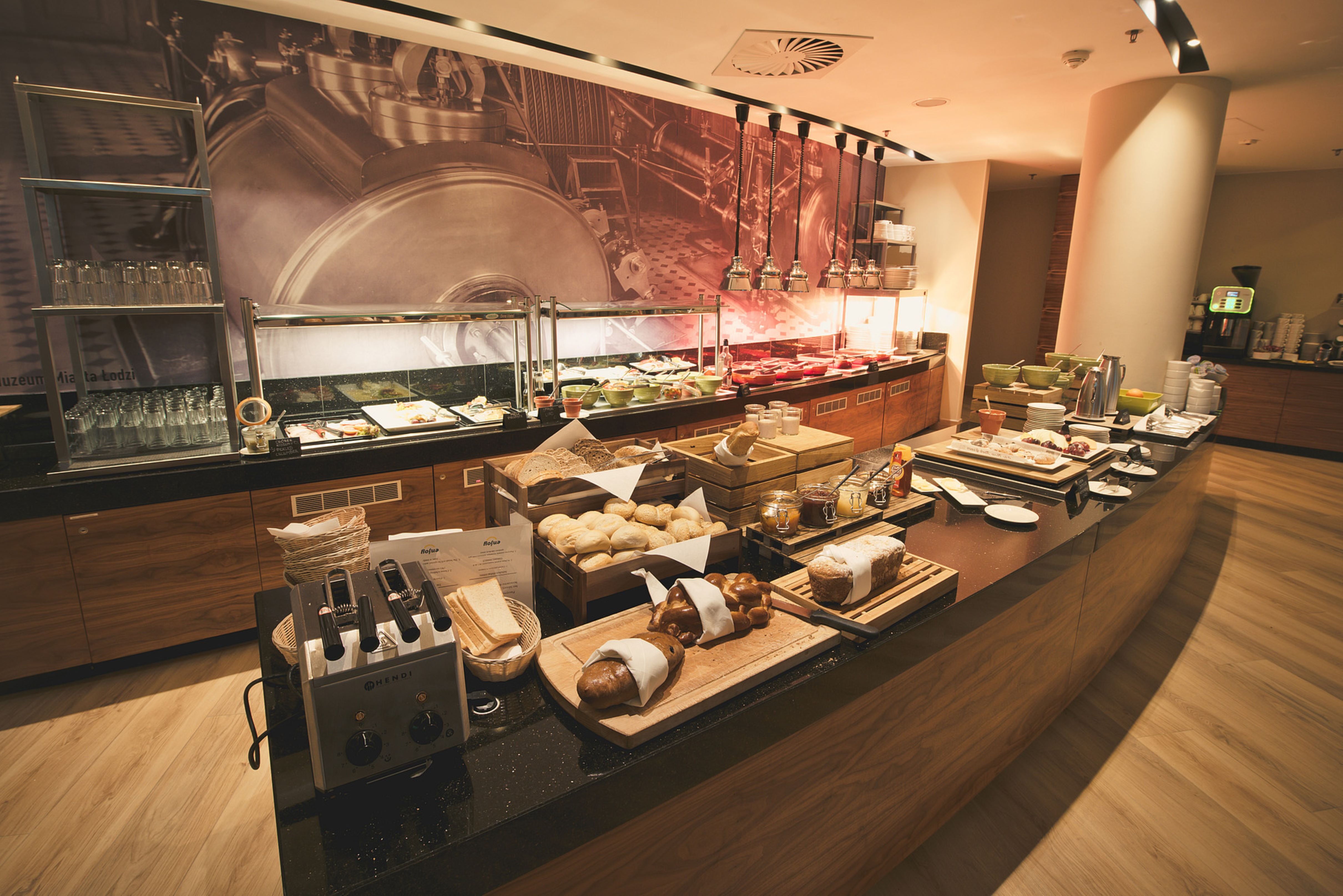 HOLIDAY INN LODZ 37/50