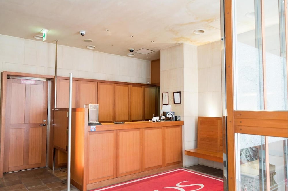 Hotel Ceeds - Adults Only 11/27