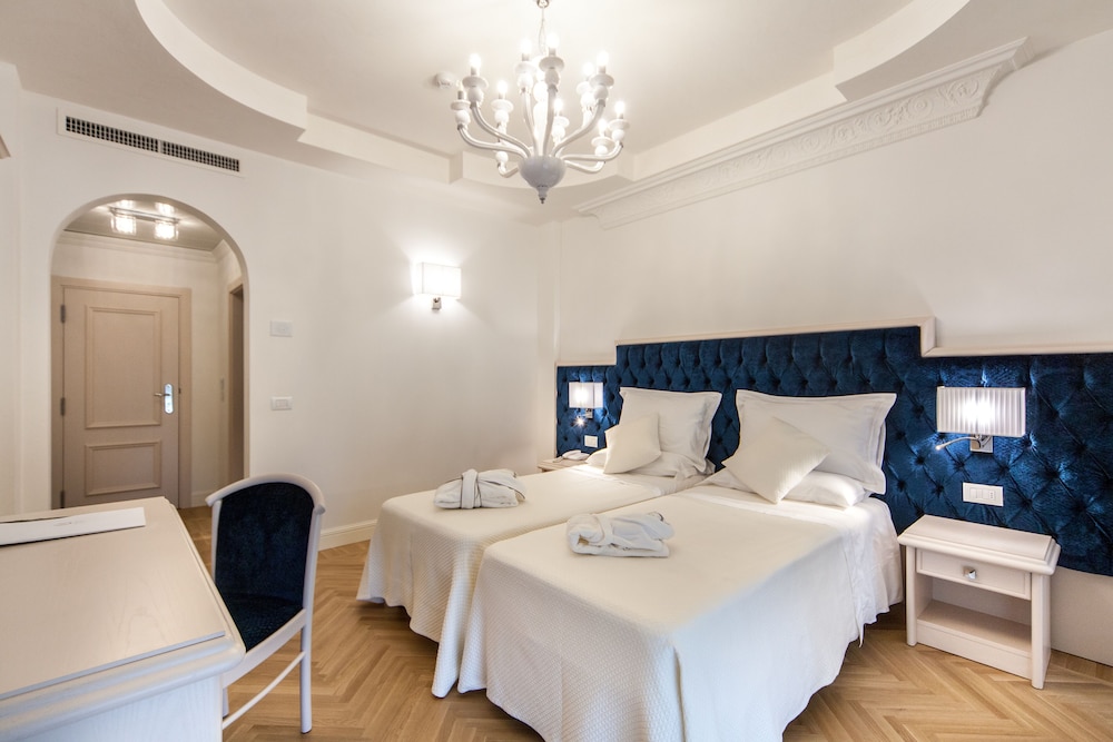 Hotel Aurelia 53/75