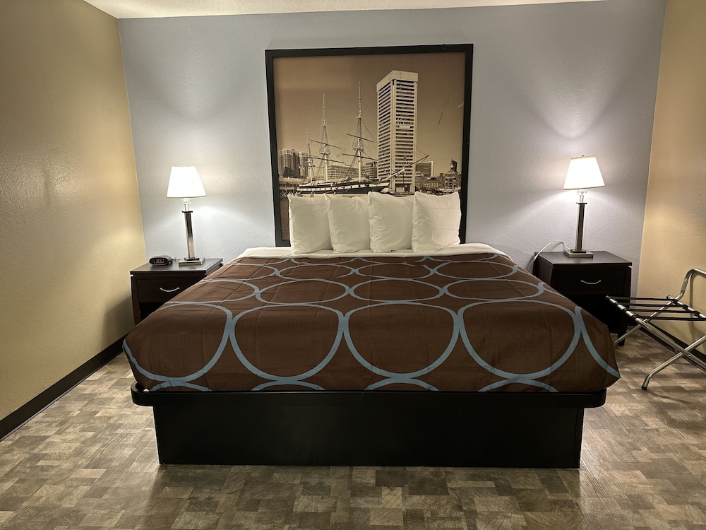 Super 8 By Wyndham Baltimore/Essex Area 9/20