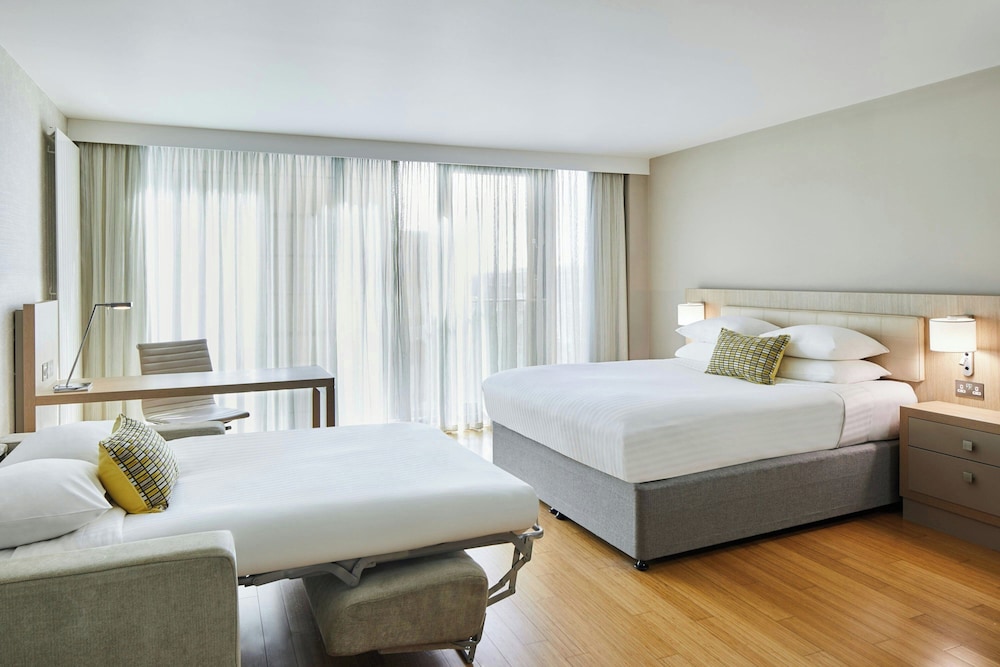 Residence Inn Edinburgh 15/45