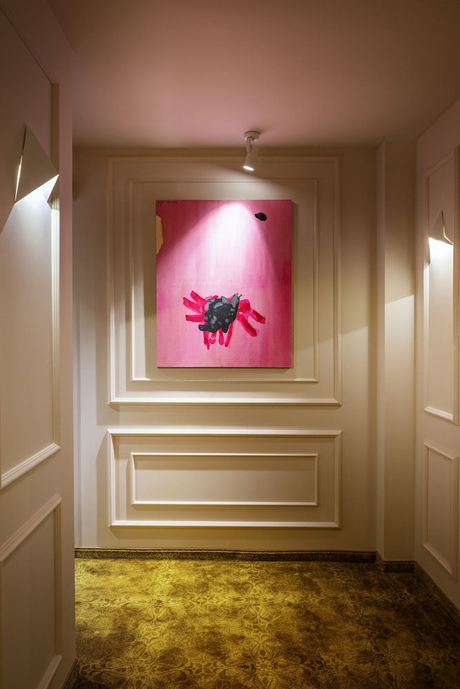 Hotel Gallery 37 10/58