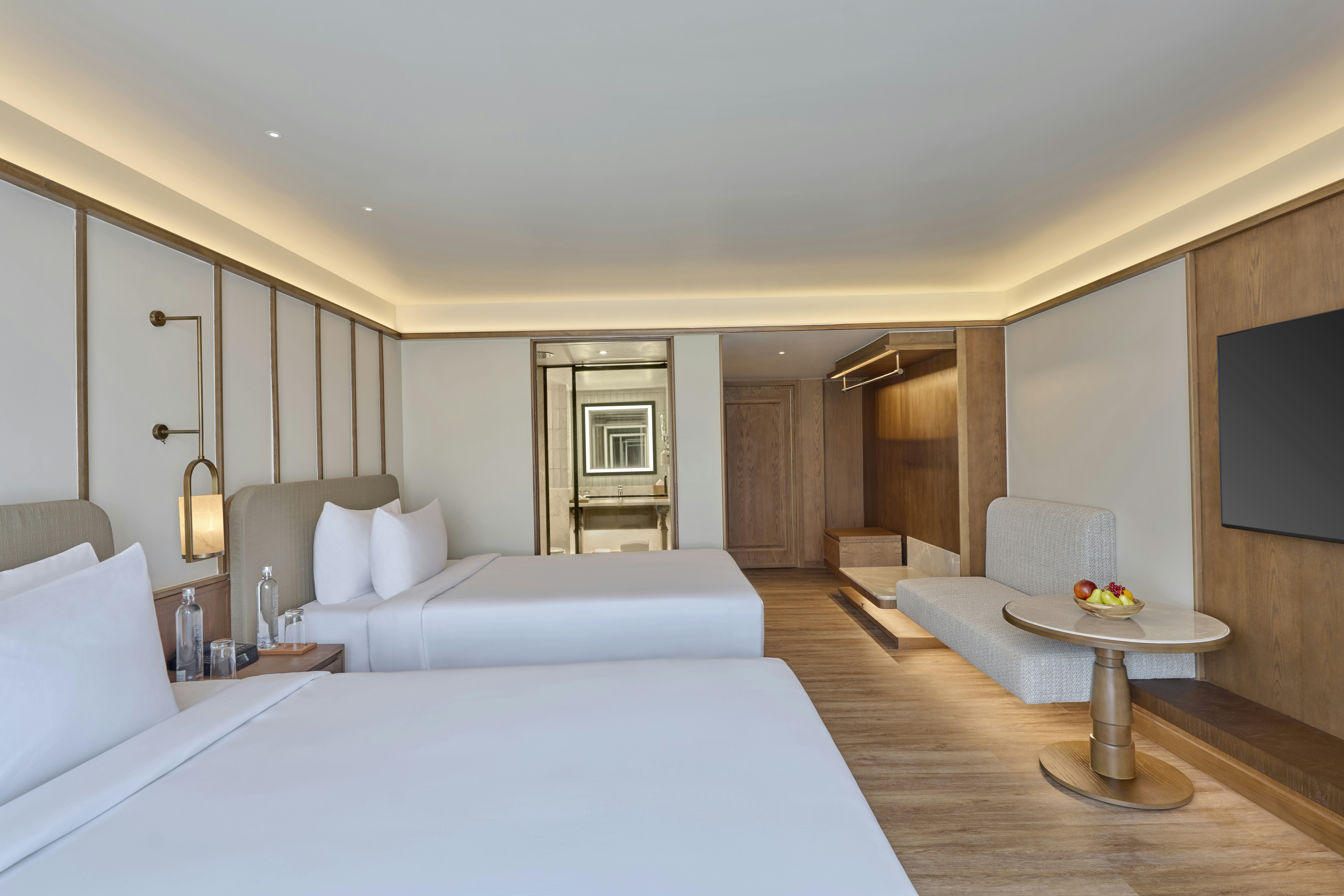 EXECUTIVE, TWIN BEDS