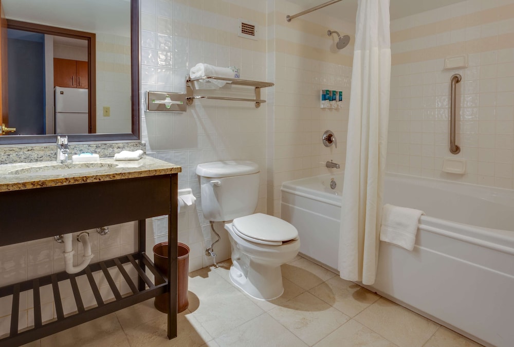 Drury Inn and Suites Hayti Caruthersville 32/34