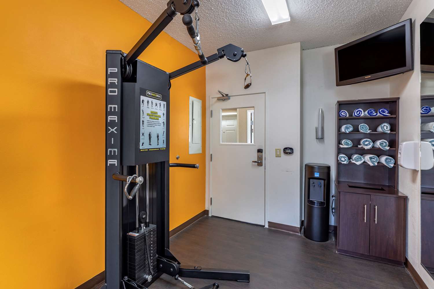 Comfort Suites Fort Collins Near University 20/35