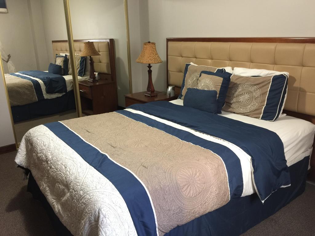 S.J. Suites Hotel 12/39