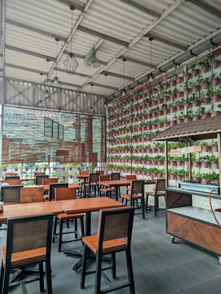 Green Red Hotel Syariah Jombang 52/73