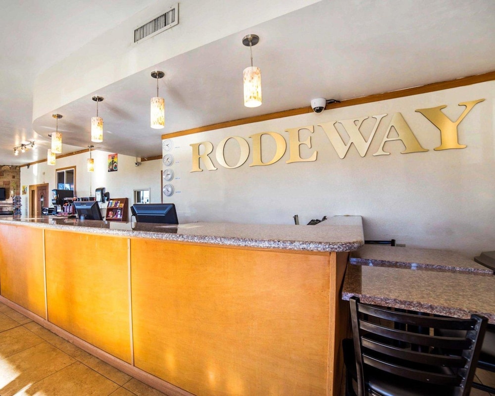 Rodeway Inn At Lake Powell 12/42