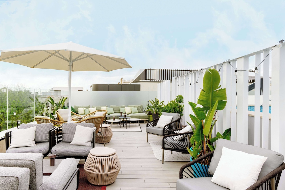 Radisson Collection Hotel, Magdalena Plaza Sevilla 47/73