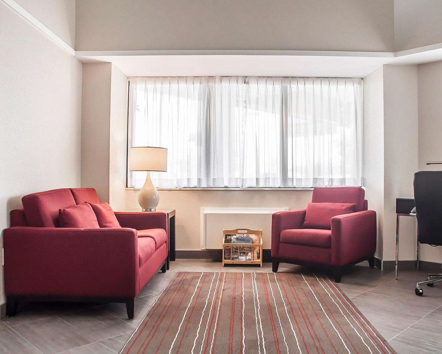 Comfort Inn Orillia 8/17