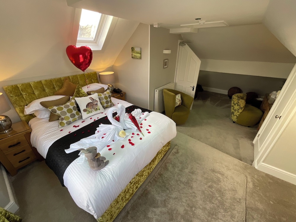 Snug, Penthouse, Queen Bed