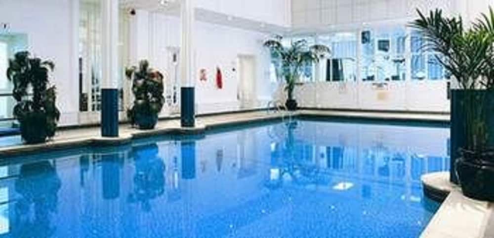 Palace Hotel & Spa Buxton 25/50