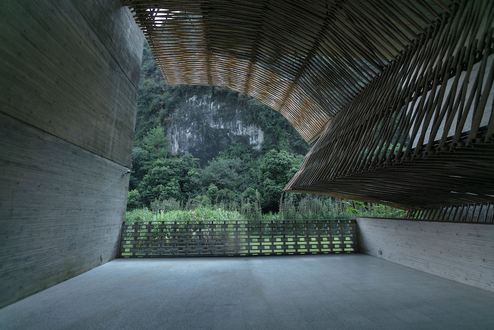 ALILA YANGSHUO 38/65