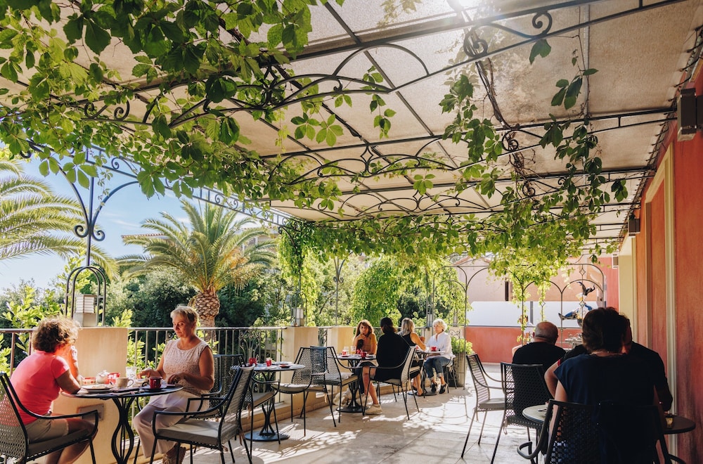 BOUTIQUE HOTEL LIBERATA 34/50
