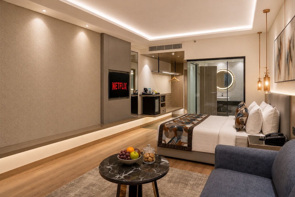 Regenta Place Amritsar 72/92