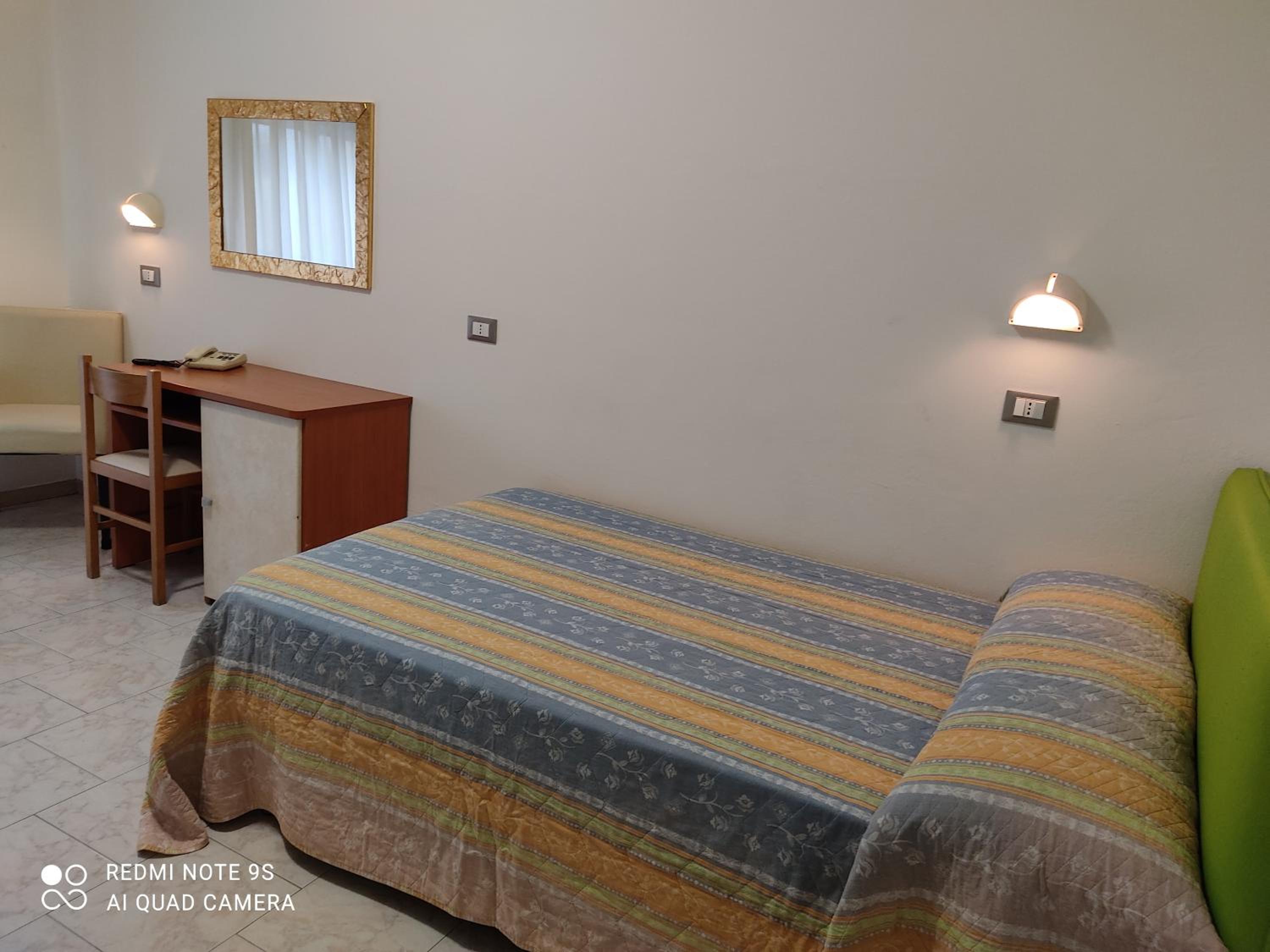 غرفة بسرير مزدوج، Hotel Kristalex 7/8