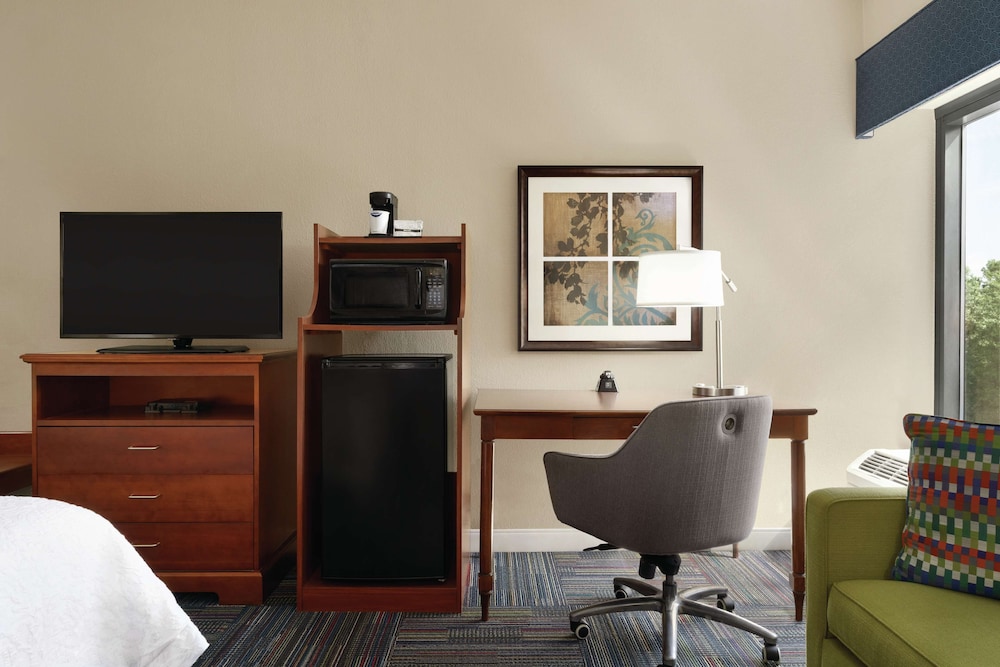 Hampton Inn Atlanta Stone Mountain 34/41