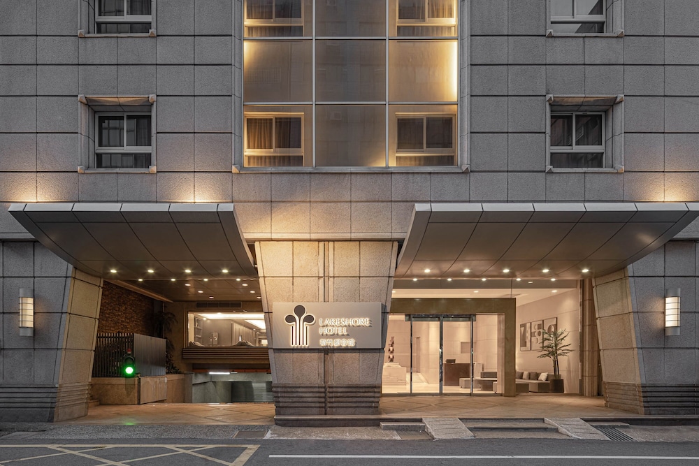 Lakeshore Hotel Metropolis I 1/52