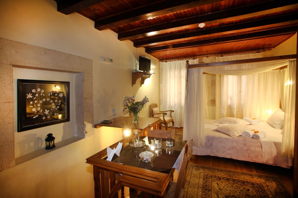 Palazzo Di Petro 32/50