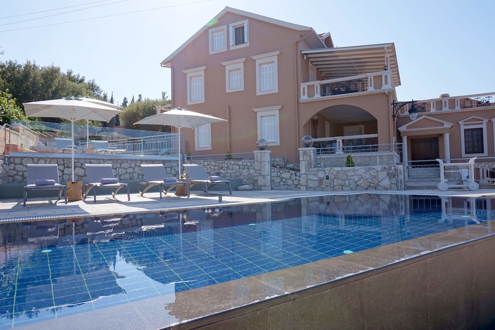 Faros Residence - Adults Only 40/43