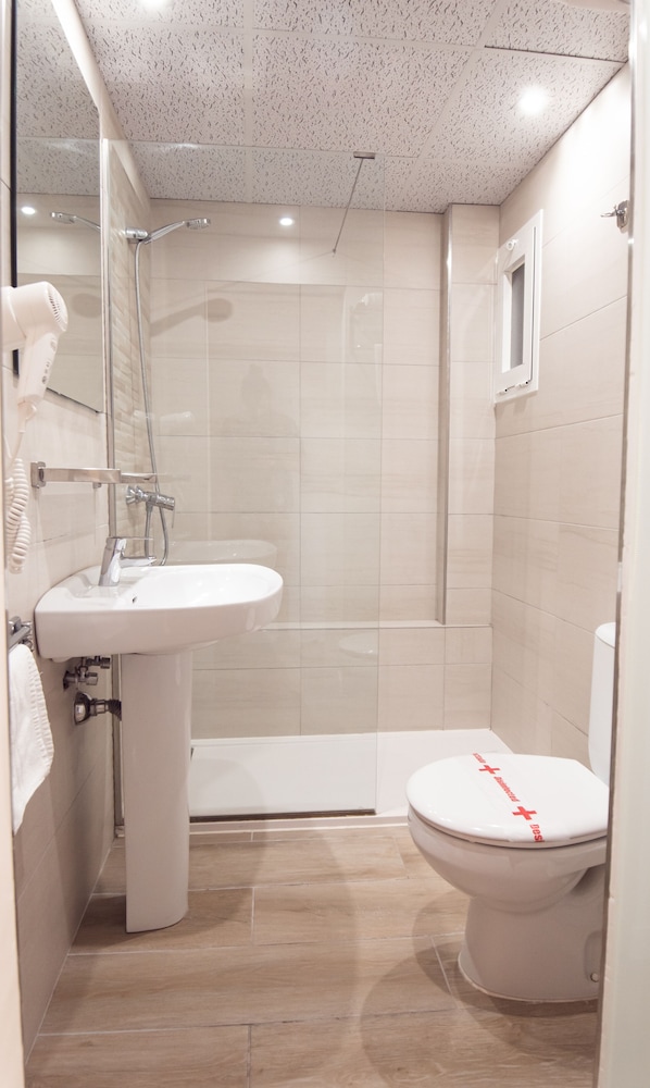 Ona Luna Park - Adults Friendly 30/67