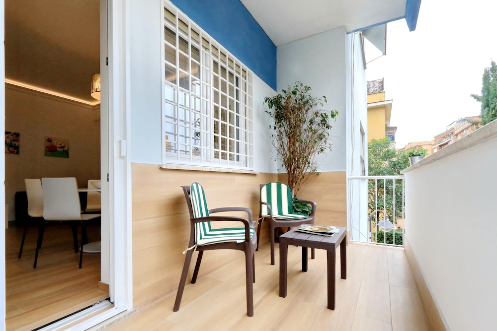 Cozy Domar - My Extra Home 23/33