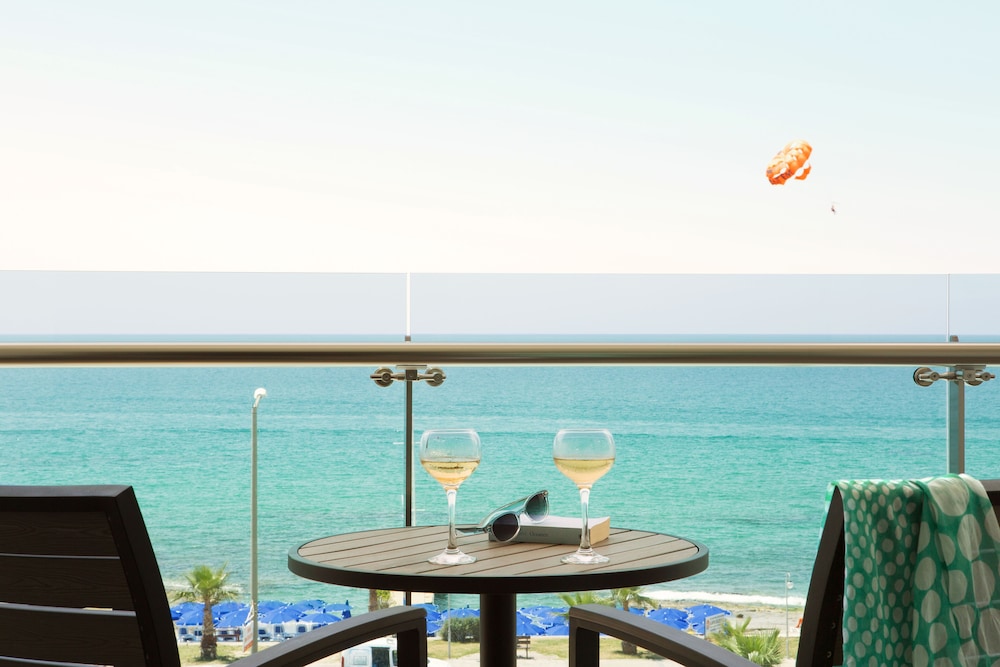 Sunprime C-Lounge - Only Adults +16 39/64